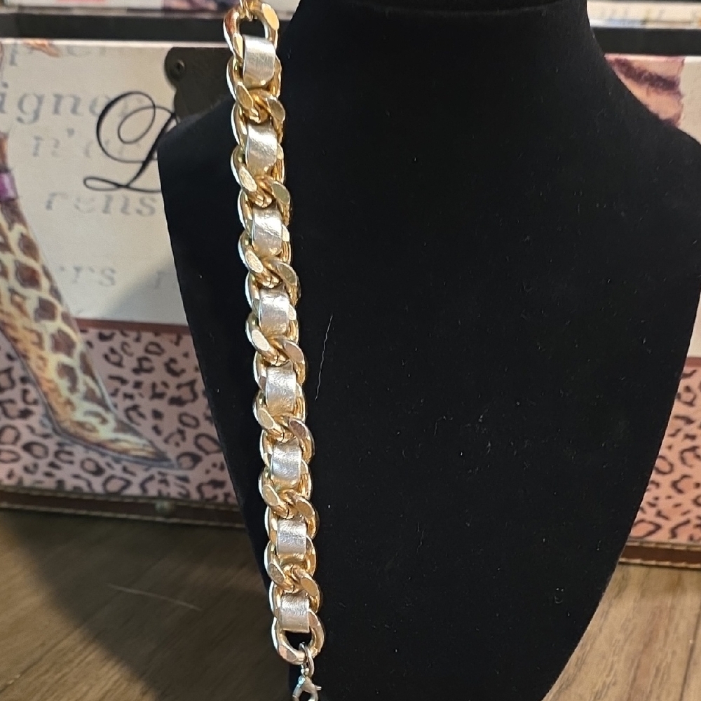 Chic Two-Tone Chain Bracelet